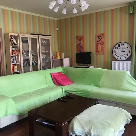 Nyaralo Villa Balatonszarszo